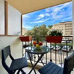 - Close To Center - Air Conditioning - Wifi شقة *