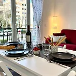 - Close To Center - Air Conditioning - Wifi Apartment Menton