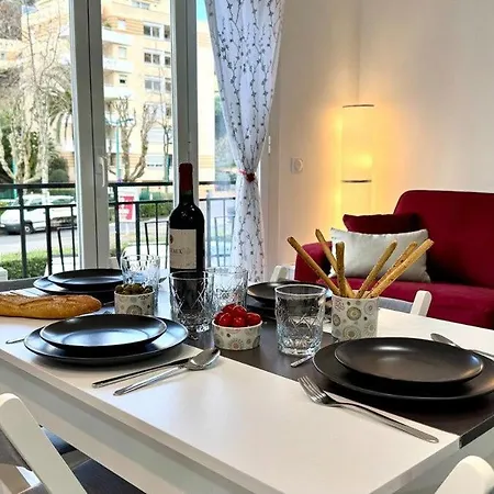 - Close To Center - Air Conditioning - Wifi Апартаменты Ментона