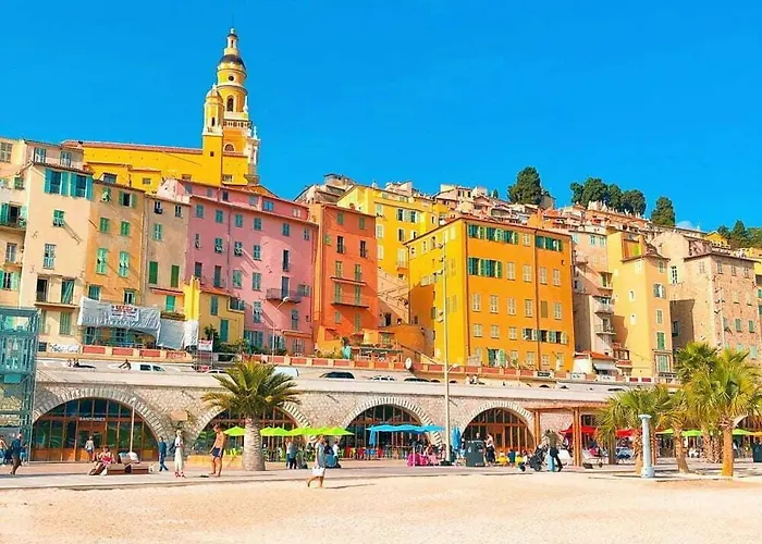 - Close To Center - Air Conditioning - Wifi *